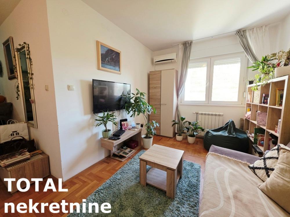 Slika 2 - Stan,NOVI SAD,TELEP,kv: 32.00, € 96000, ID: 1099926