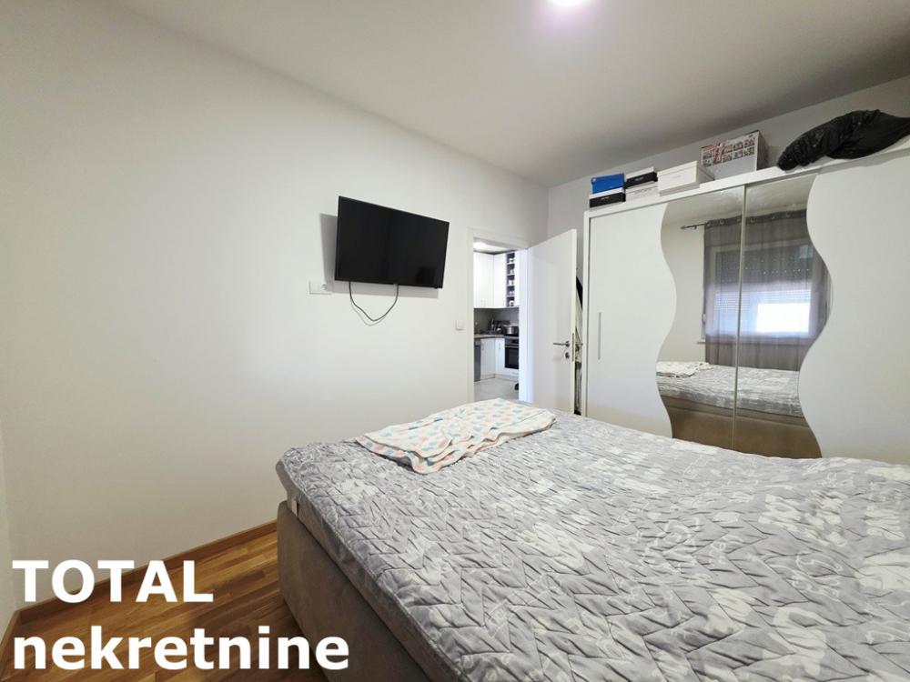 Slika 7 - Stan,PETROVARADIN,PETROVARADIN,kv: 45.00, € 125000, ID: 1103340