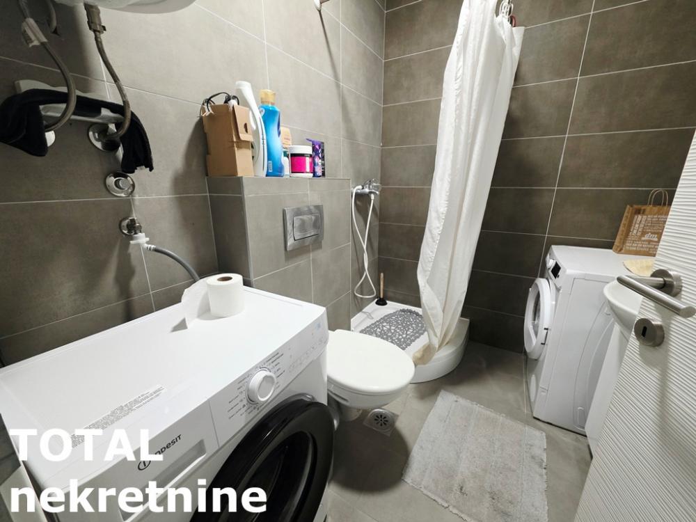 Slika 9 - Stan,PETROVARADIN,PETROVARADIN,kv: 45.00, € 125000, ID: 1103340