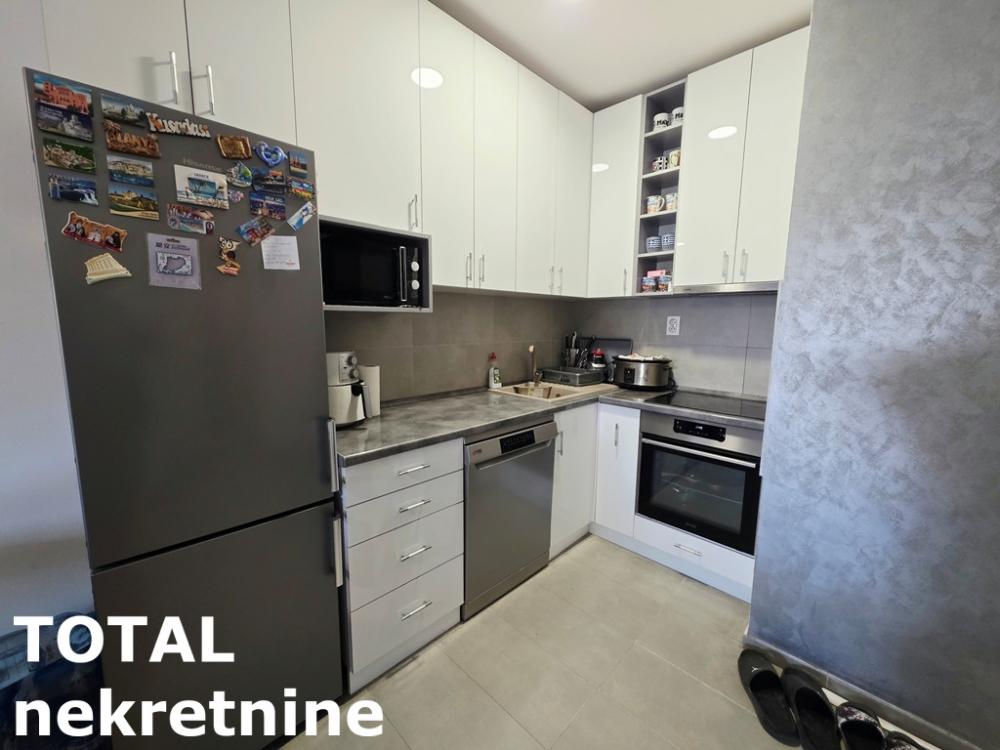 Slika 3 - Stan,PETROVARADIN,PETROVARADIN,kv: 45.00, € 125000, ID: 1103340