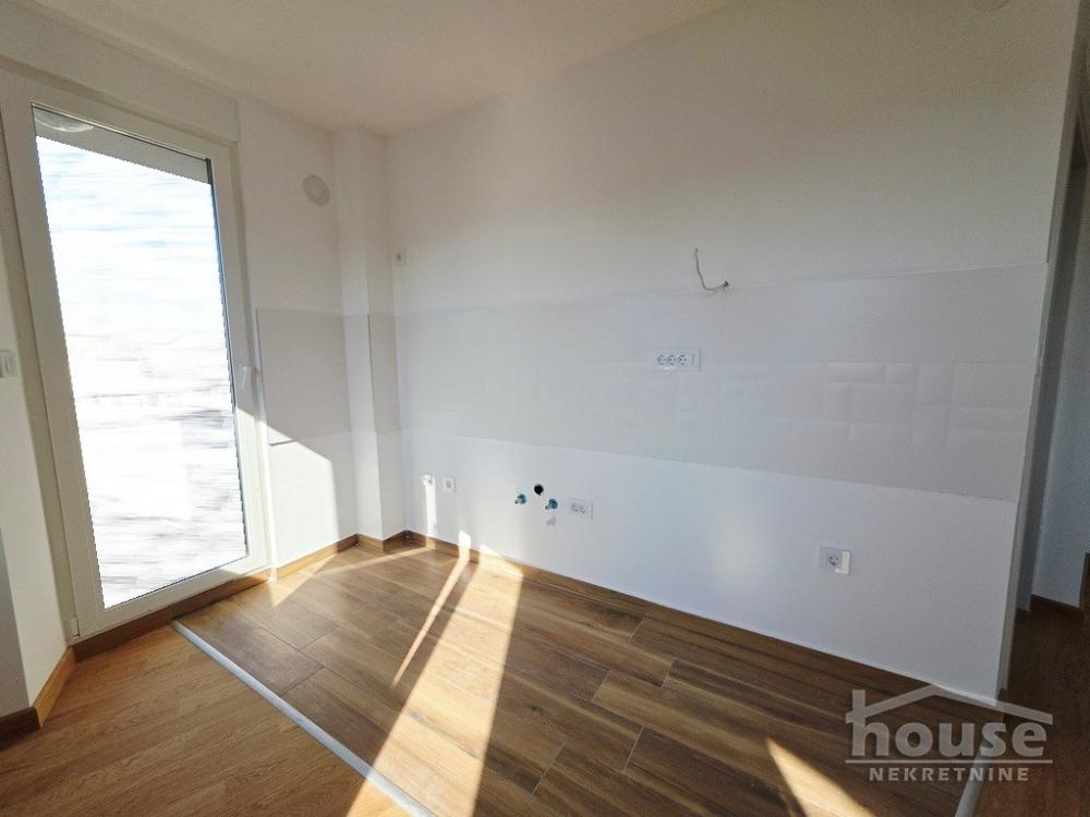 Slika 2 - Stan,NOVI SAD,PODBARA,kv: 43.00, € 137600, ID: 1066495