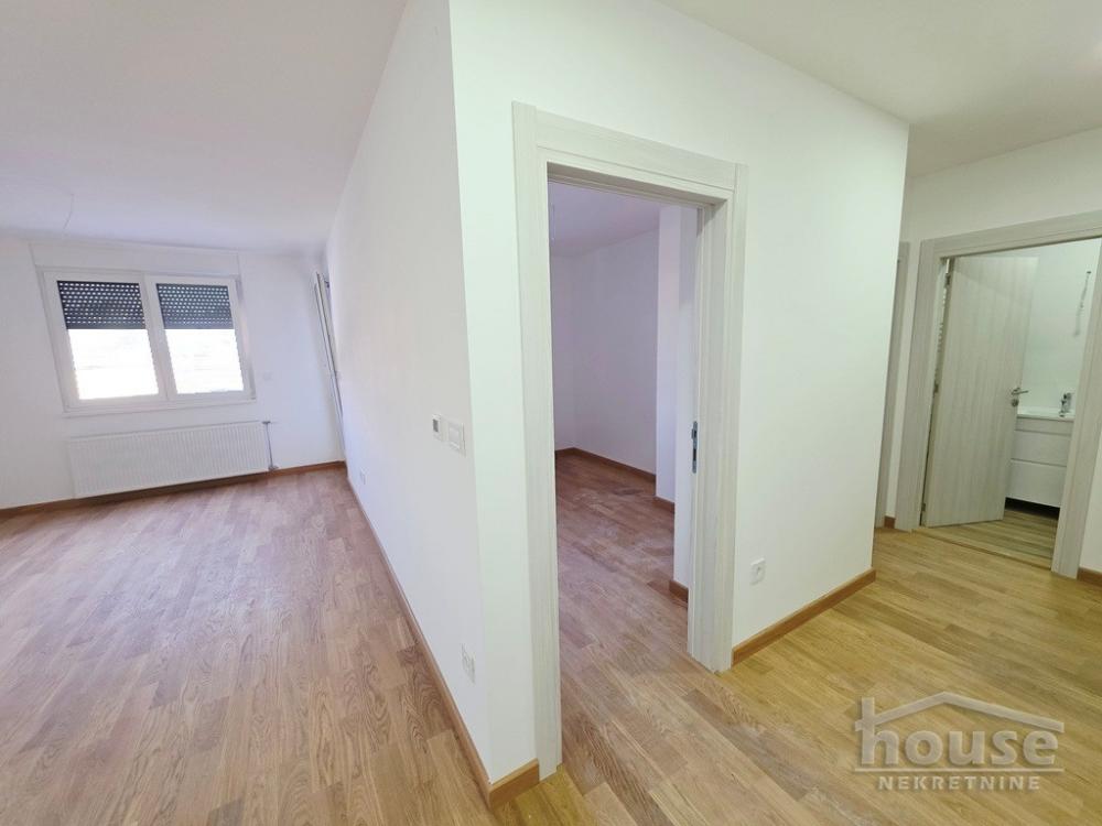 Slika 4 - Stan,NOVI SAD,PODBARA,kv: 55.00, € 176000, ID: 1062912