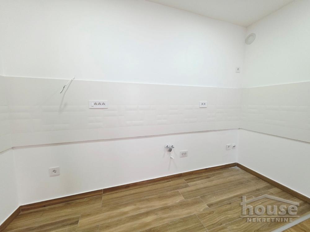 Slika 3 - Stan,NOVI SAD,PODBARA,kv: 65.00, € 208000, ID: 1062911