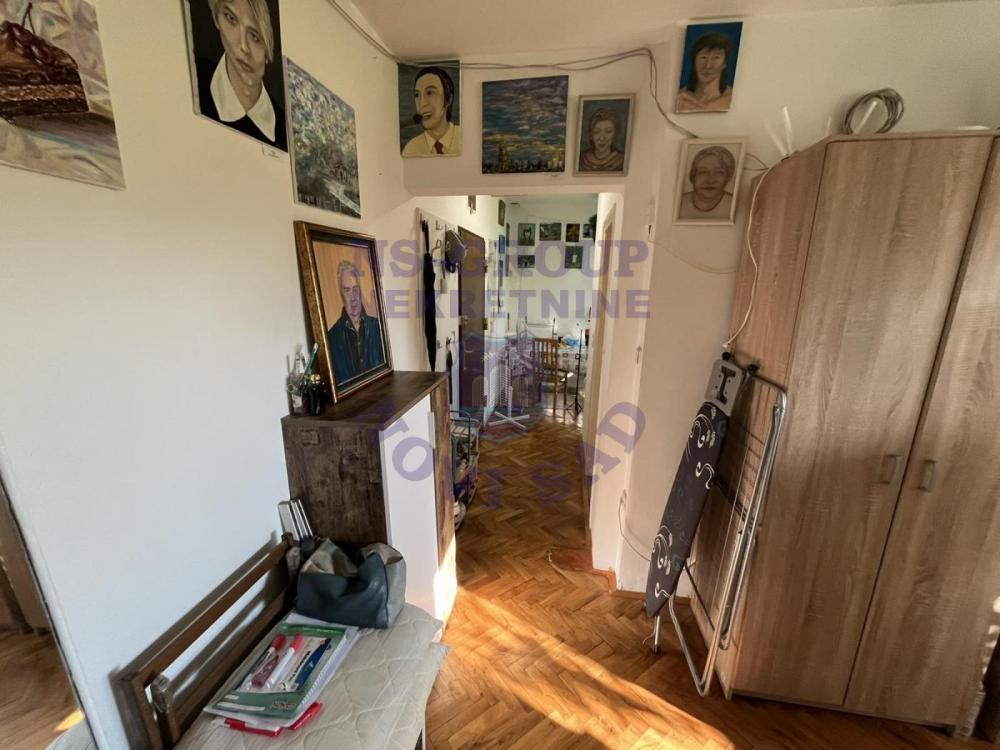 Slika 8 - Na prodaju izuzetno komforan i lepo održavan duplex! 