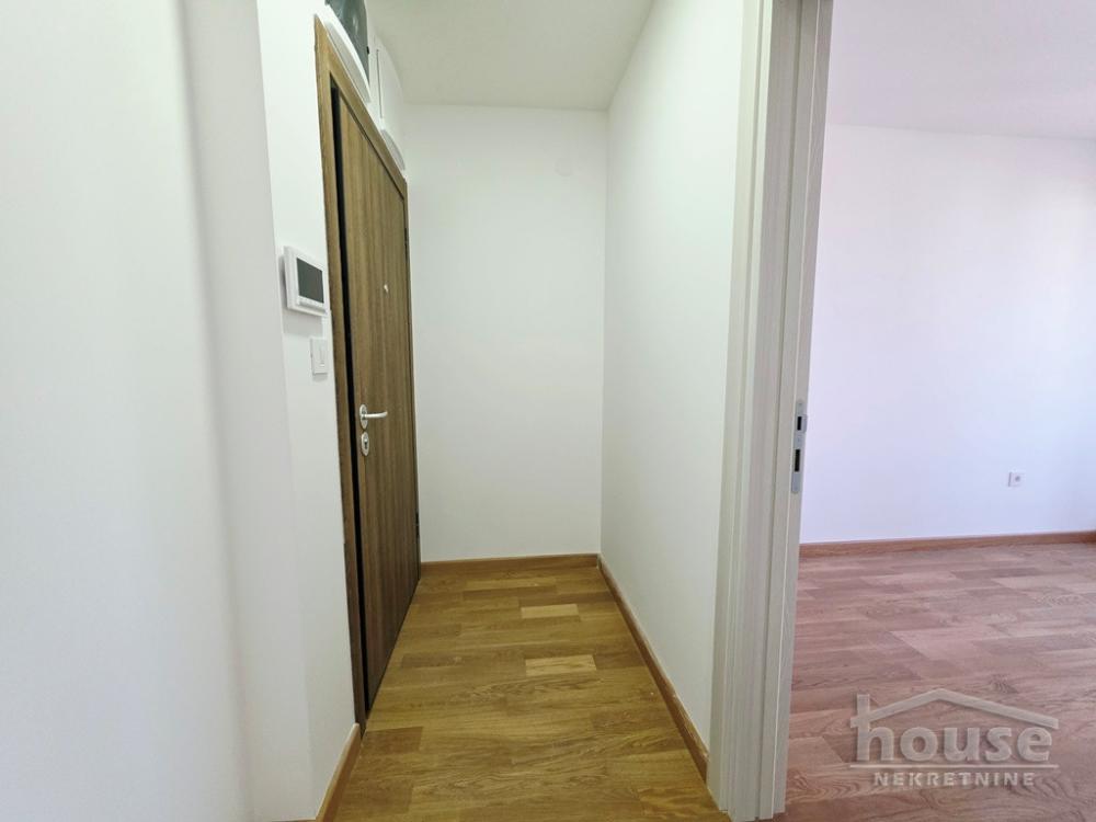 Slika 9 - Stan,NOVI SAD,PODBARA,kv: 68.00, € 217600, ID: 1066496