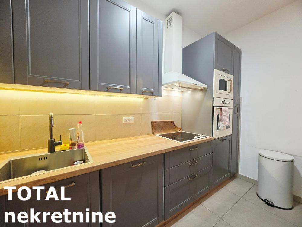 Slika 3 - Stan,NOVI SAD,PODBARA,kv: 58.00, € 210000, ID: 1103306