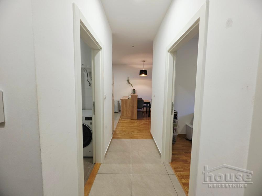 Slika 11 - Stan,NOVI SAD,PODBARA,kv: 58.00, € 210000, ID: 1066460