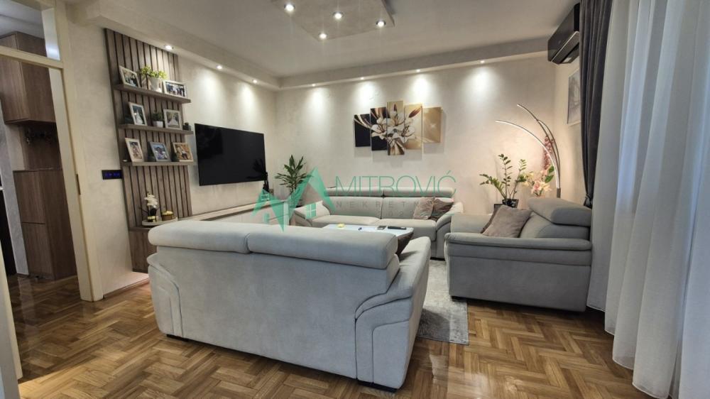 Slika 5 - Novi Sad, Bulevar Oslobođenja (između Jodne banje i Bulevara Oslobođenja) + parking (agencijska šifra 1004858) - Troiposoban, vrlo funkcionalan, kompletno namešten i opremljen stan 67m2 