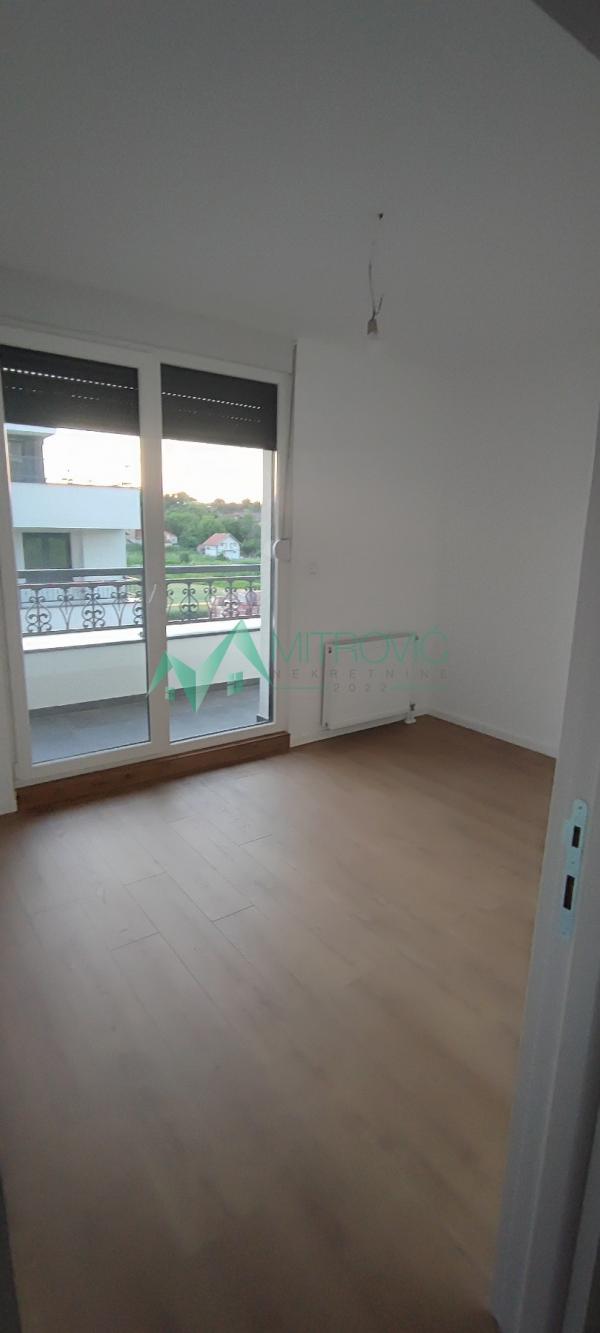 Slika 2 - ČETVOROSOBAN STAN 79M2 | GRATIS PARKING MESTO | ALIBEGOVAC (ID: 1004821)
