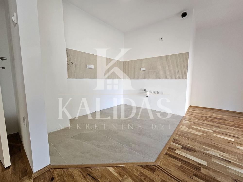 Slika 3 - Stan,NOVI SAD,ŽELEZNIČKA STANICA,kv: 95, € 277000, ID: 1009086