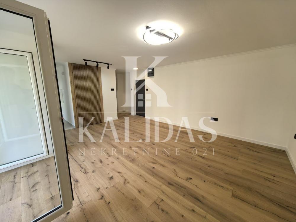Slika 2 - Stan,NOVI SAD,LIMAN 3,kv: 71, € 254500, ID: 1009076