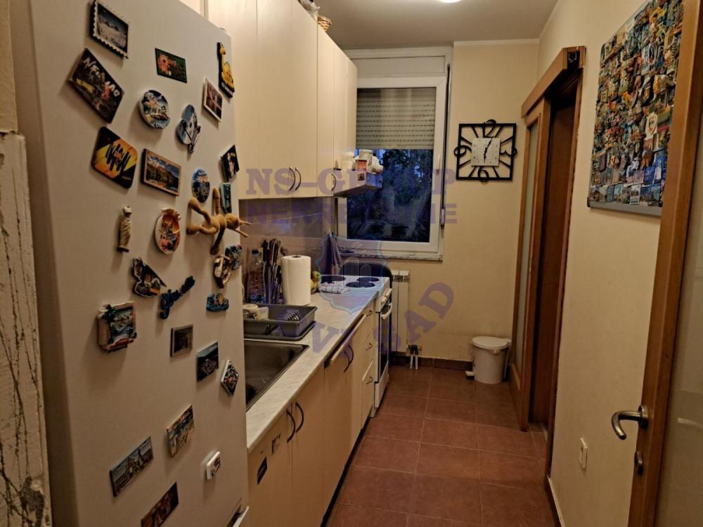 Slika 2 - Na prodaju stan površine 48 m², smešten na jednoj od traženijih lokacija, Novoj Detelinari!