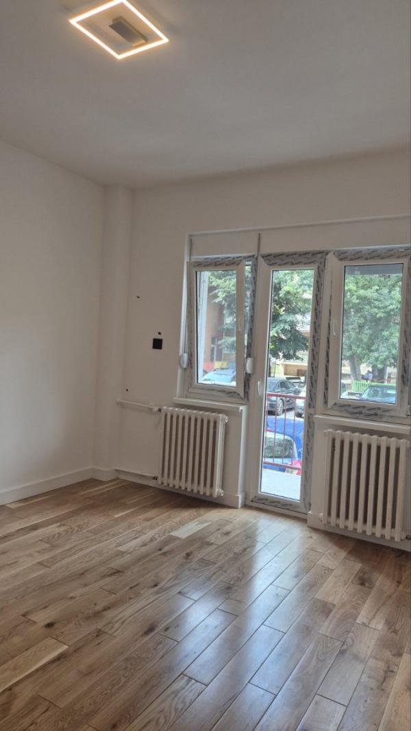 Slika 3 - Stan,NOVI SAD,CENTAR,kv: 67.00, € 226600, ID: 1059830