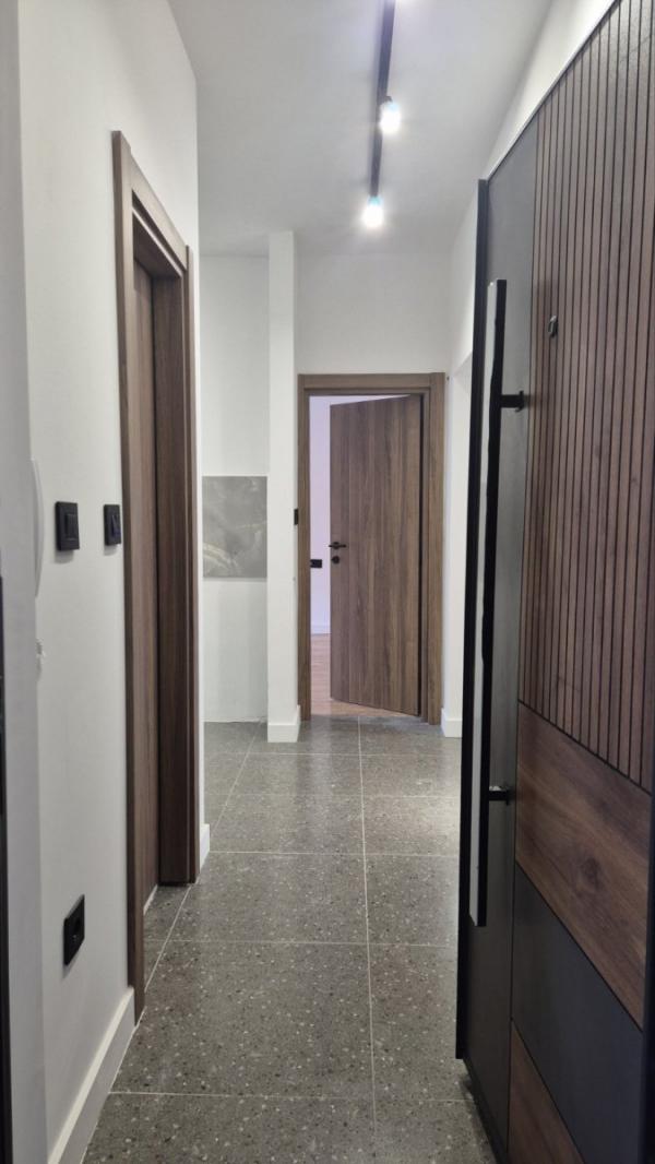 Slika 9 - Stan,NOVI SAD,CENTAR,kv: 67.00, € 226600, ID: 1059830