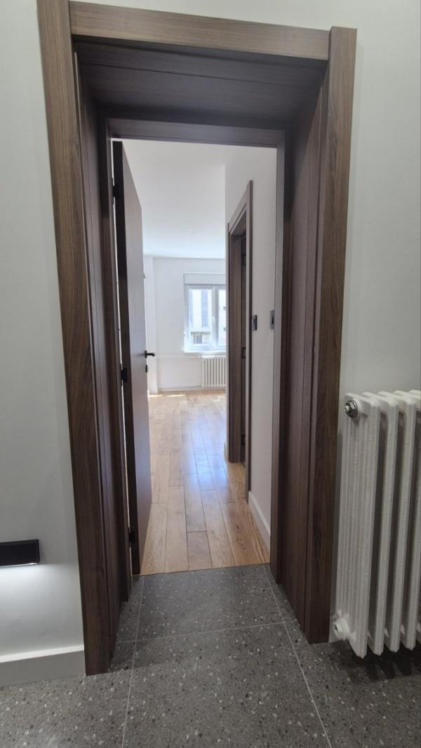 Slika 10 - Stan,NOVI SAD,CENTAR,kv: 67.00, € 226600, ID: 1059830