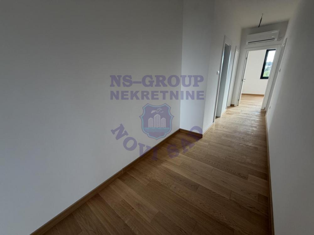 Slika 4 - Prodaja stana, 111m2, Mišeluk Novi Sad, sa terasom