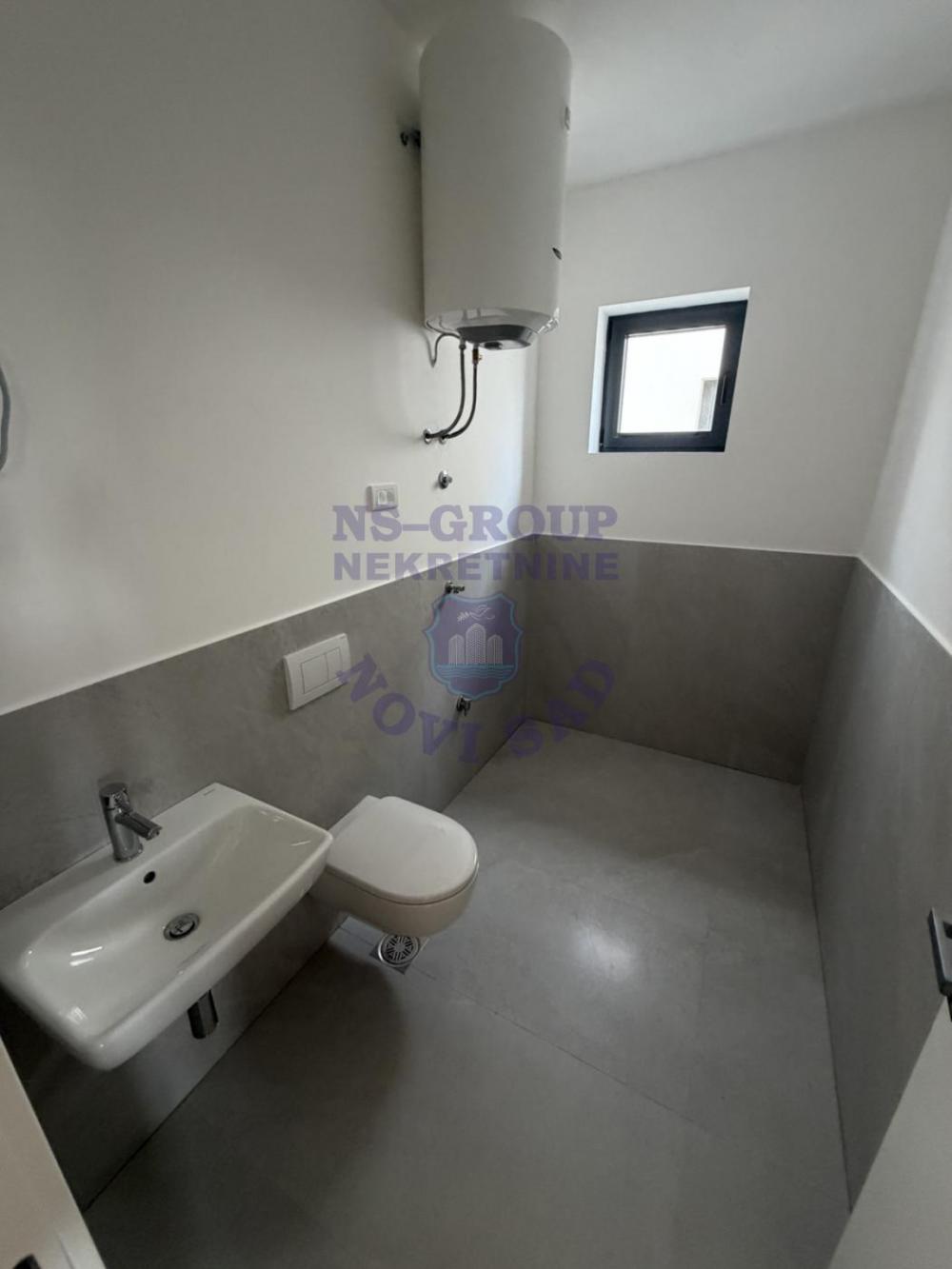 Slika 6 - Prodaja stana, 111m2, Mišeluk Novi Sad, sa terasom