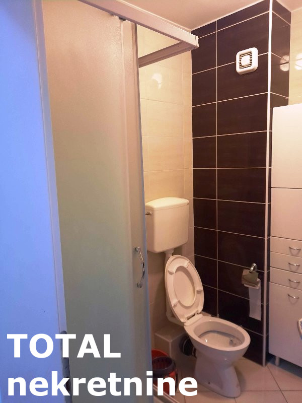 Slika 3 - Stan,NOVI SAD,TELEP,kv: 27.00, € 88000, ID: 1103179