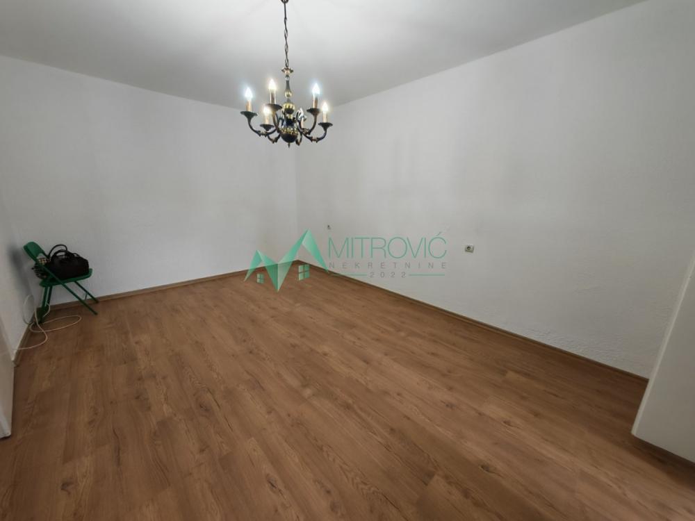 Slika 4 - Detelinara, 51m2. Dvosoban stan. š:1004859. 