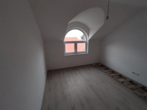 Slika 2 - Trosoban na Tatarskom brdu 501613