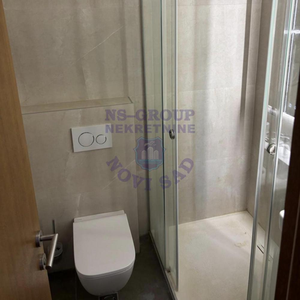 Slika 9 - Trosoban, 59m2, Nova Detelinara Novi Sad, sa terasom, ima lift