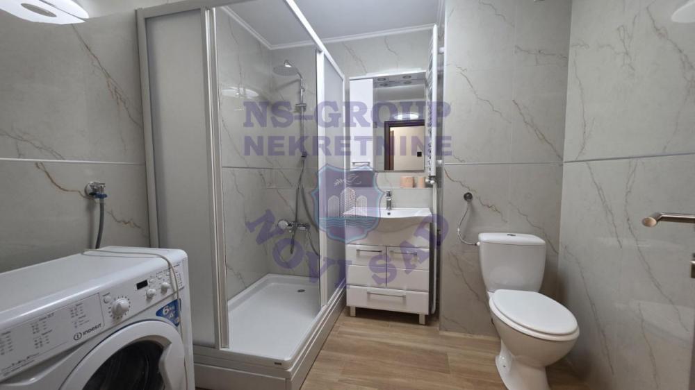 Slika 9 - Trosoban, 72m2, Avijatičarsko naselje Novi Sad