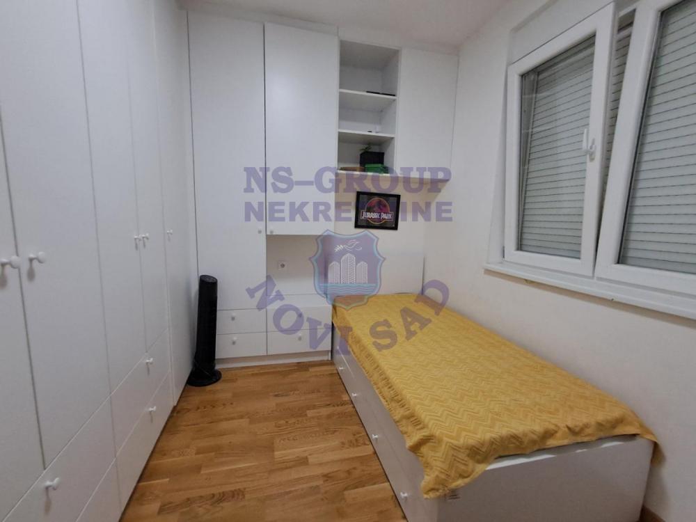 Slika 5 - Trosoban stan u novoj zgradi, kompletno namesten!