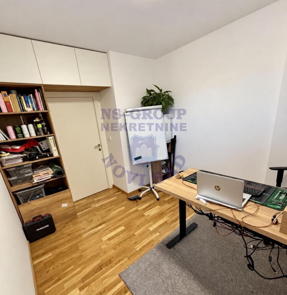Slika 11 - Troiposoban, 81m2, Adice Novi Sad, sa terasom