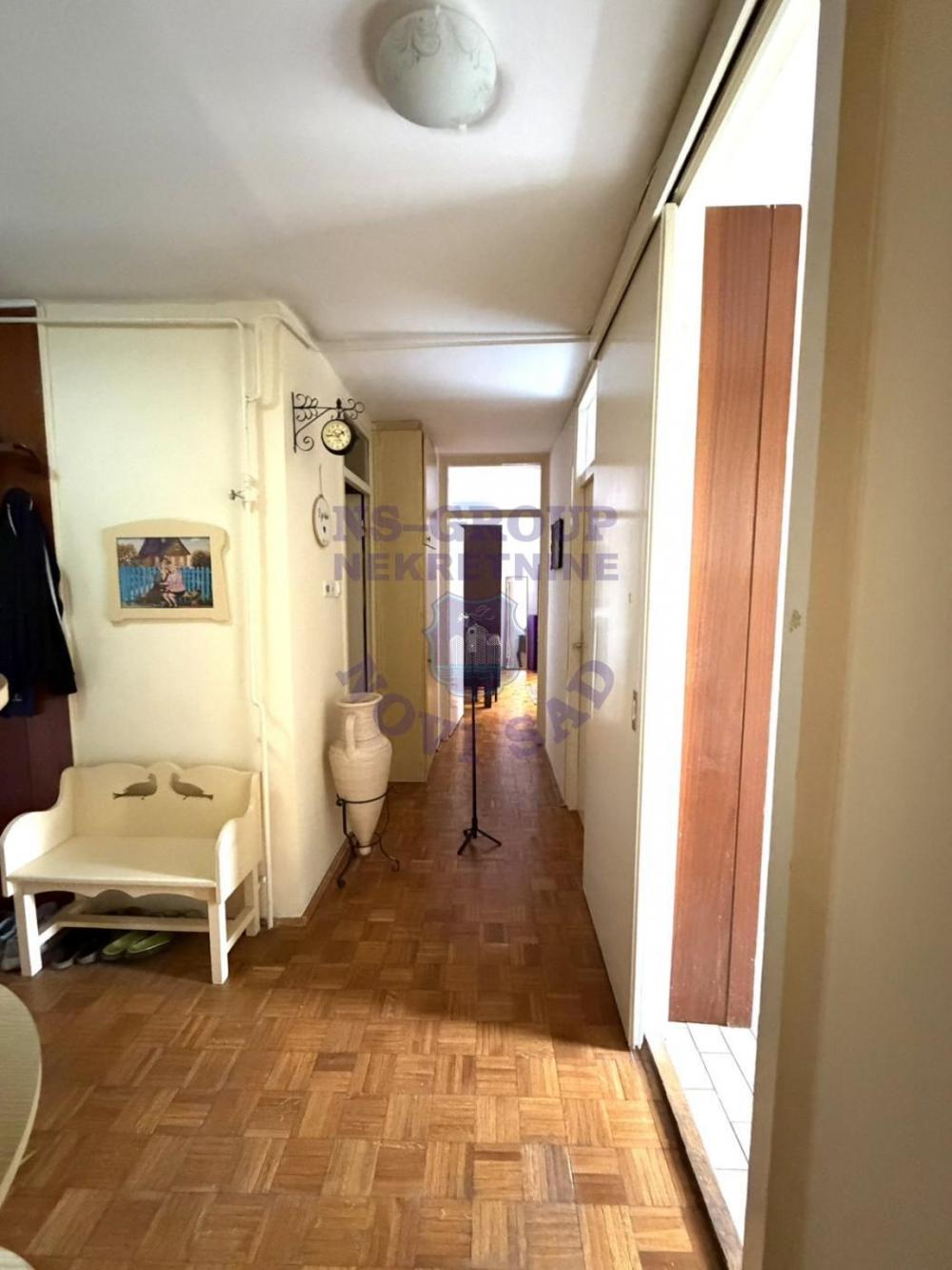 Slika 4 - Odličan trosoban stan na Limanu 4