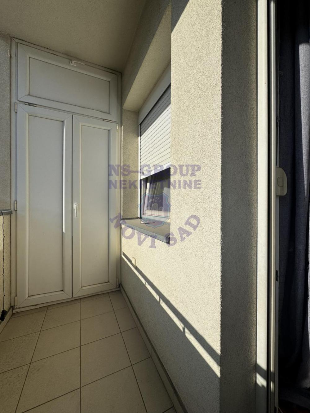 Slika 9 - Jednoiposoban, 37m2, Nova Detelinara Novi Sad, sa terasom, ima lift