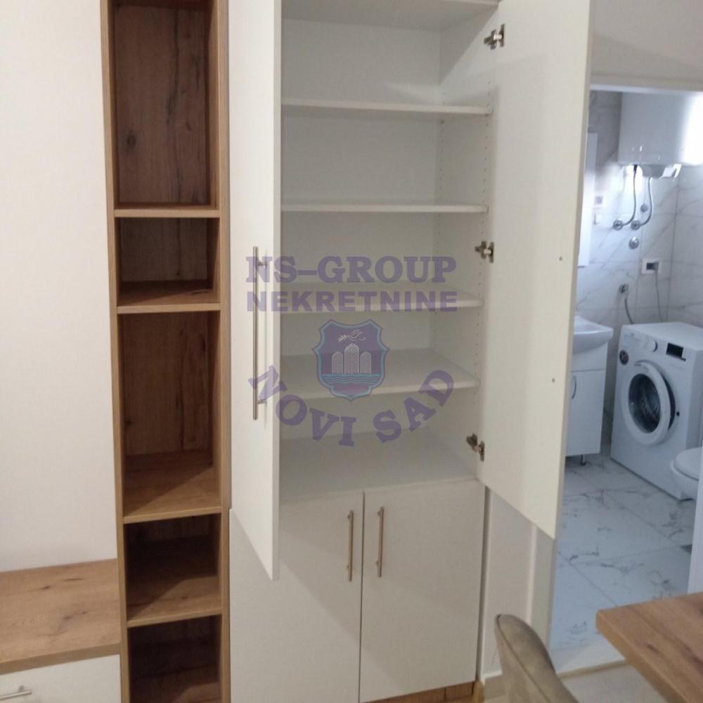 Slika 2 - Jednosoban, 26m2, Petrovaradin Novi Sad