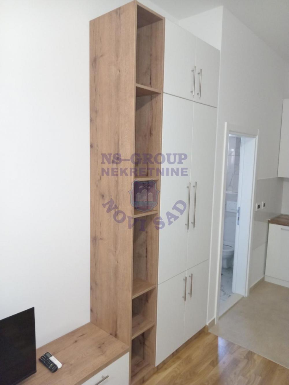 Slika 6 - Jednosoban, 26m2, Petrovaradin Novi Sad