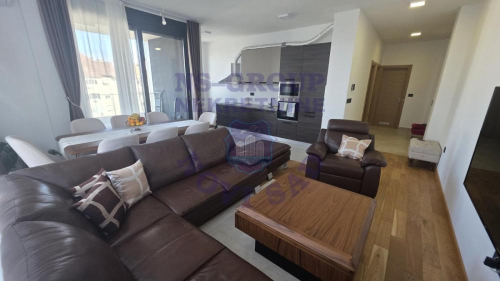 Slika 1 - Četvorosoban, 91m2, Nova Detelinara Novi Sad, sa terasom, ima lift