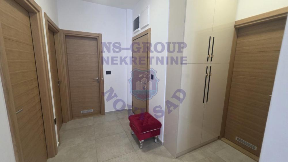 Slika 5 - Četvorosoban, 91m2, Nova Detelinara Novi Sad, sa terasom, ima lift