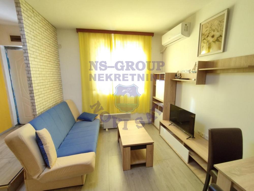 Slika 1 - Jednoiposoban, 33m2, Mišeluk Novi Sad