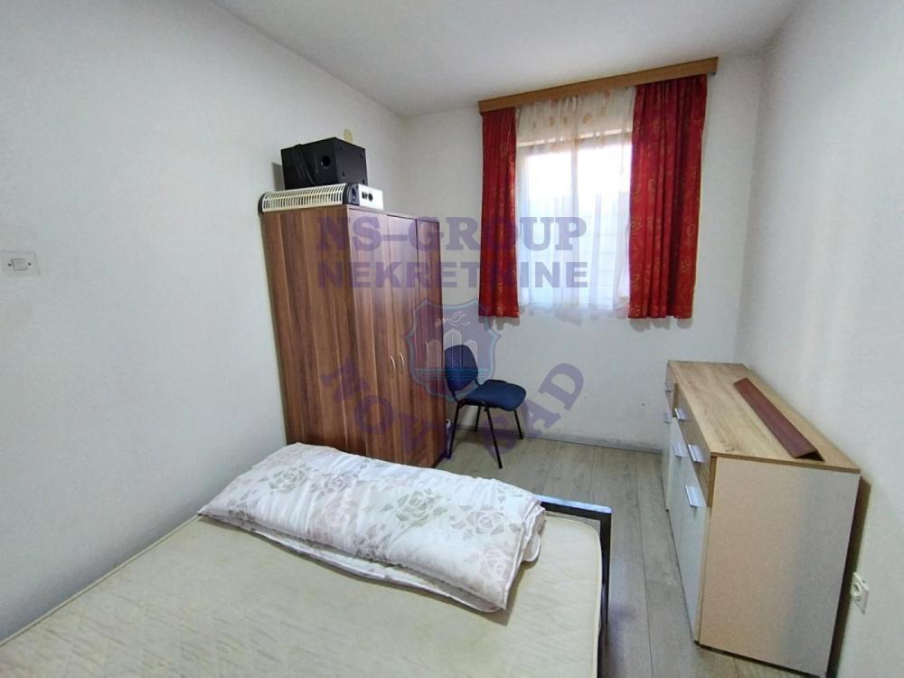 Slika 5 - Jednoiposoban, 33m2, Mišeluk Novi Sad