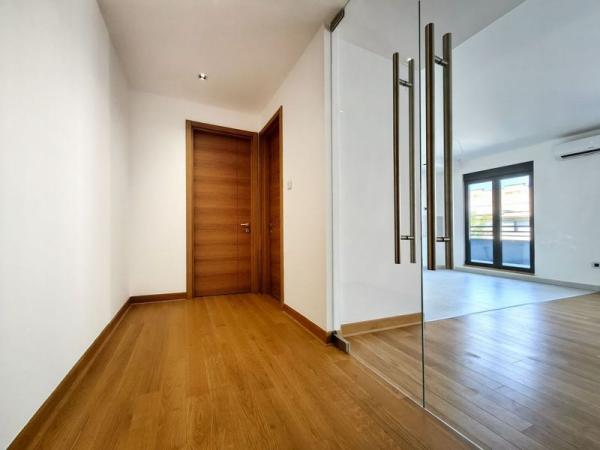 Slika 10 - Stan sa BAZENOM - Top ponuda