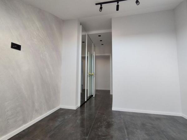 Slika 6 - Perfektan, četvoroiposoban, namešten stan blizu Sajma! Plus terasa oko 27m2! Parking! š. 519086