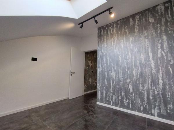 Slika 7 - Perfektan, četvoroiposoban, namešten stan blizu Sajma! Plus terasa oko 27m2! Parking! š. 519086