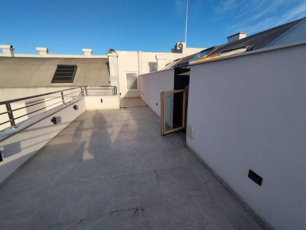 Slika 10 - Perfektan, četvoroiposoban, namešten stan blizu Sajma! Plus terasa oko 27m2! Parking! š. 519086