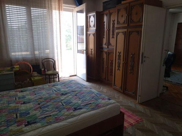 Slika 4 - Četvoroiposoban, 127m2, Novi Sad centar Novi Sad, sa terasom, ima lift