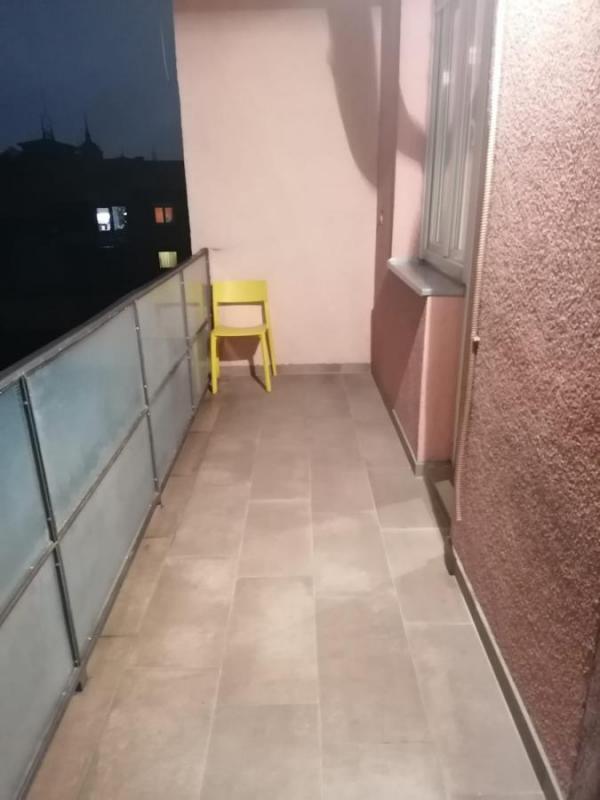 Slika 7 - Trosoban, 74m2, Novi Sad centar Novi Sad, sa terasom
