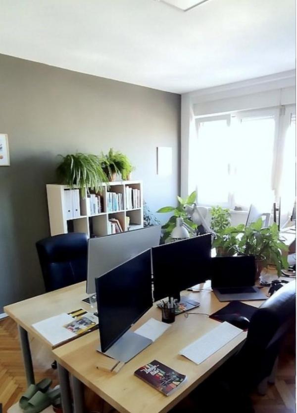 Slika 6 - Trosoban, 74m2, Novi Sad centar Novi Sad, sa terasom