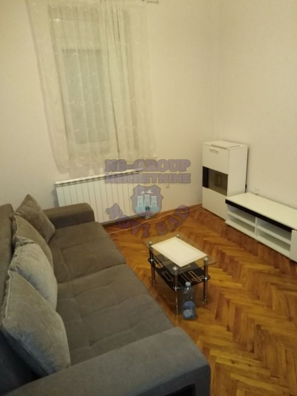 Slika 0 - Grbavica, kompletno namešten stan. š. 451830