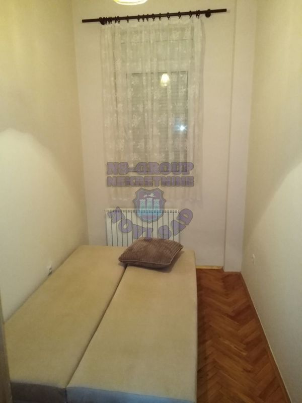 Slika 7 - Grbavica, kompletno namešten stan. š. 451830