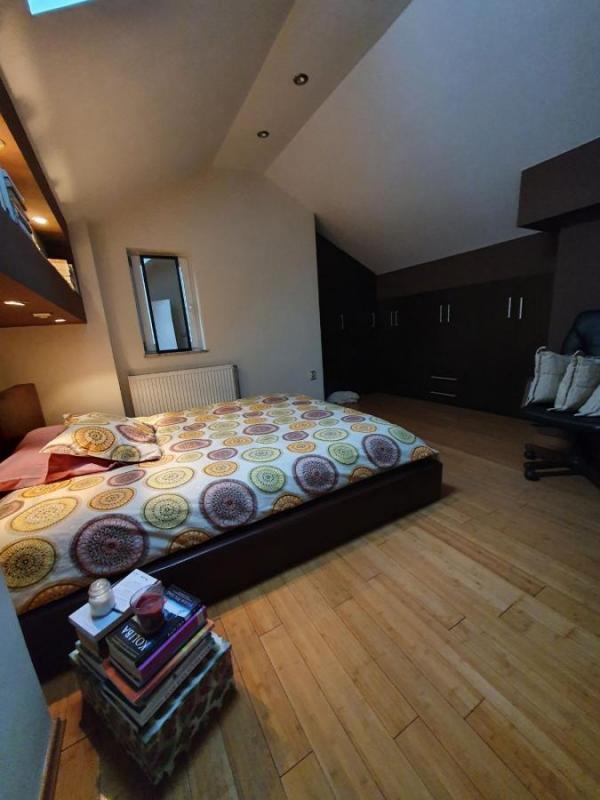 Slika 9 - Trosoban stan 124 m2 sa garažom na Novoj Detelinari