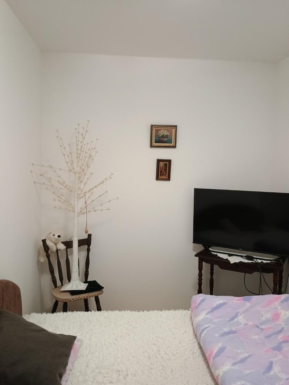 Slika 7 - Jednoiposoban, 42m2, Ratarska Novi Sad, sa terasom