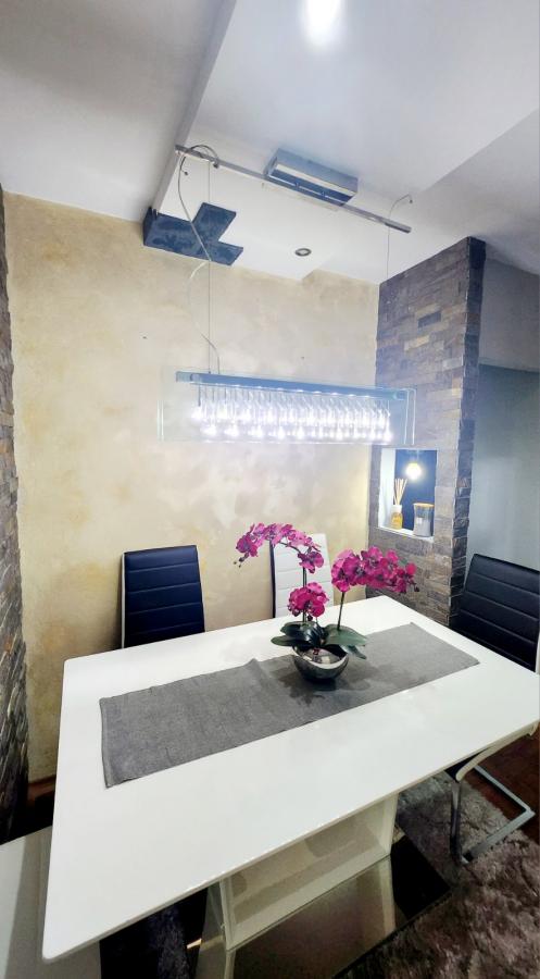 Slika 1 - Trosoban 89m LUX Novi Sad Liman 3 namesten useljiv