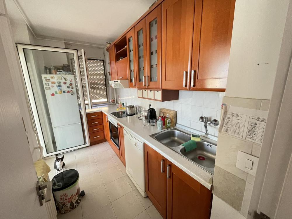 Slika 4 - Fantastičan porodičan stan u najlepšem delu Novog Naselja! 93m2 - Šifra: 533237