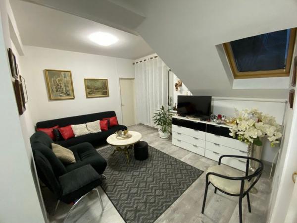 Slika 1 - Kompletno renoviran troiposoban stan, Novo Naselje